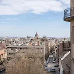 Spacious Rooftop Home With Parliament&Danube View